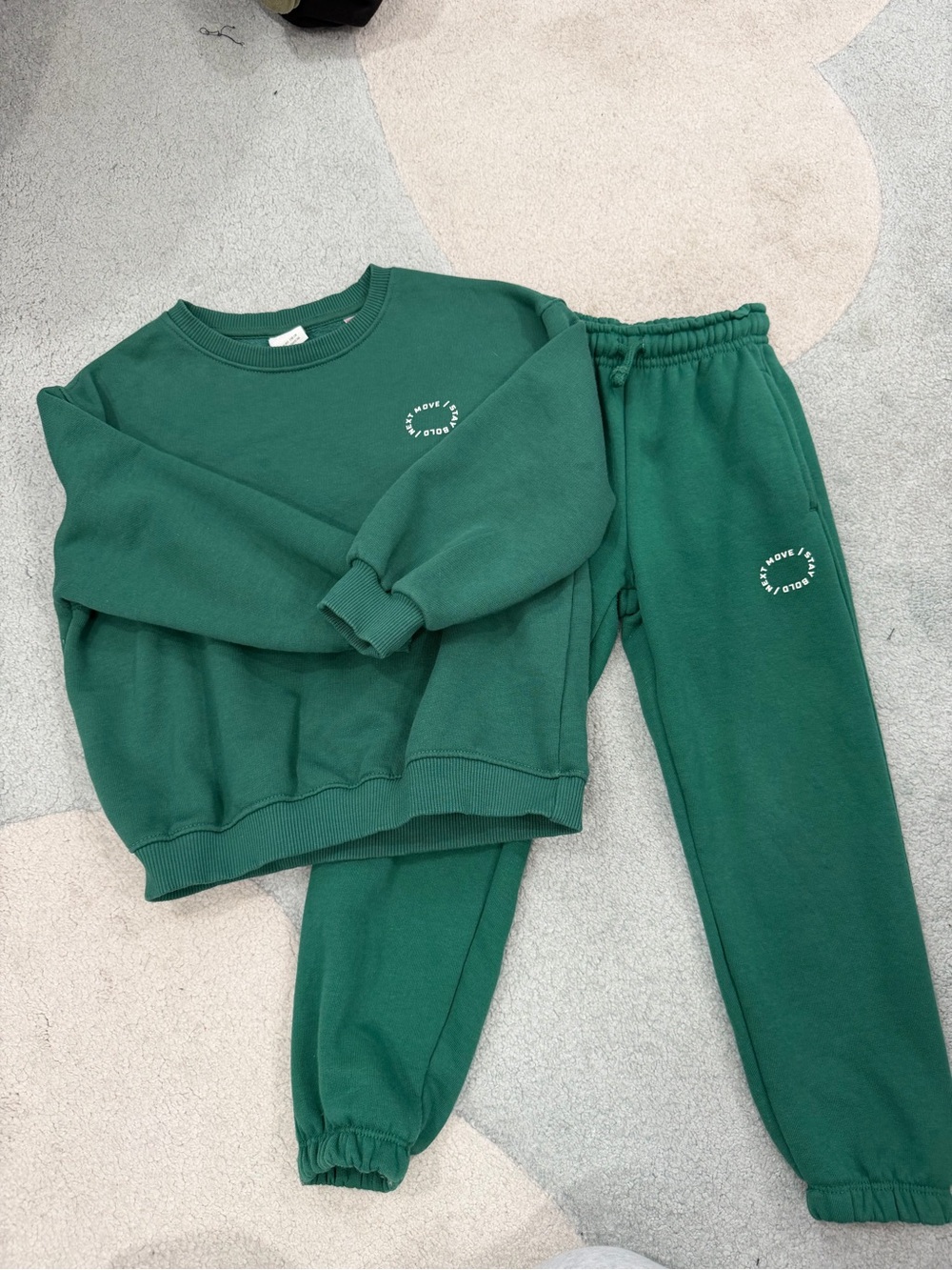 Zara Toddler 5T Kelly Green Jogger Set